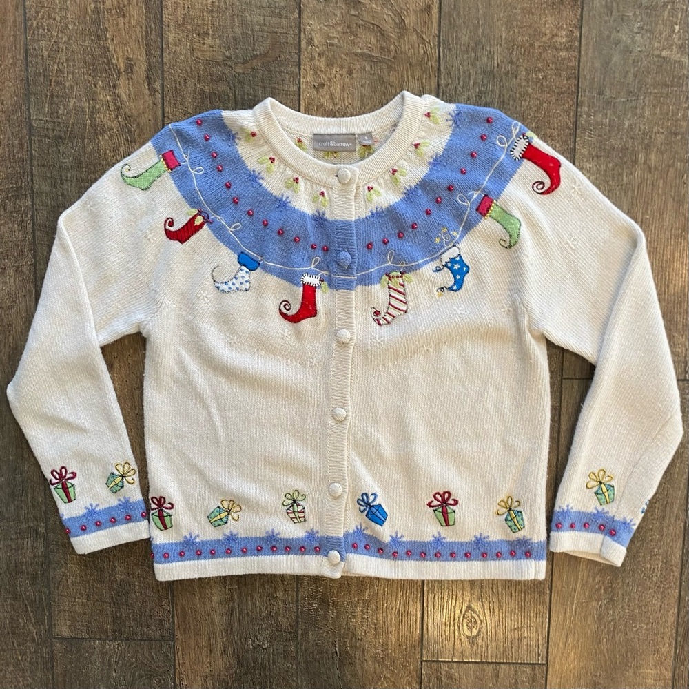 vintage stockings, presents & snowflakes christmas cardigan white & blue